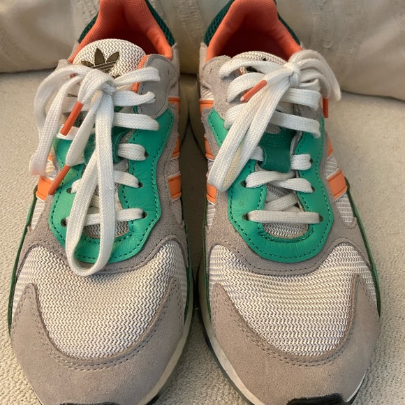 Adidas Tresc Run J ‘Sunset Blaze’ Women Sz 7 - Picture 5 of 5